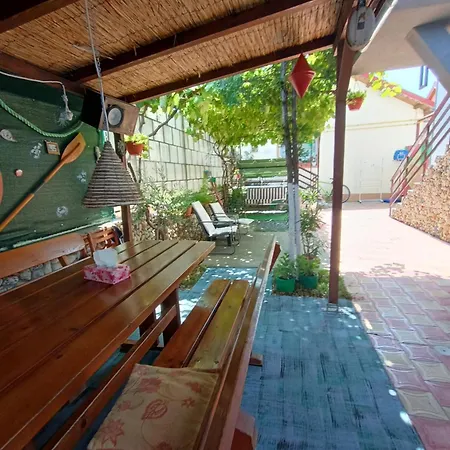 Casa Ozzy&patty 3* 2 Mai